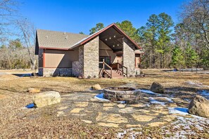 House (3 Bedrooms) | Interior - Ouachita Mtn Home: Near ATV & Hiking Trails! (Hodgen)
