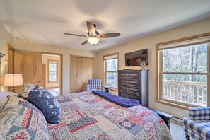 Cottage (3 Bedrooms) | Interior - 2 Mi to Beech Mtn: Family Retreat w/ Fire Pit (Banner Elk)