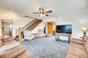 House (5 Bedrooms) | Living area - Charming Trinidad Home ~ 2 Mi to Main Street! (Trinidad)