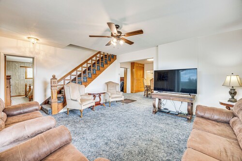 Charming Trinidad Home ~ 2 Mi to Main Street!