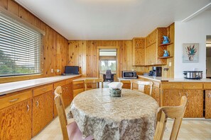 House (5 Bedrooms) | Interior - Charming Trinidad Home ~ 2 Mi to Main Street! (Trinidad)