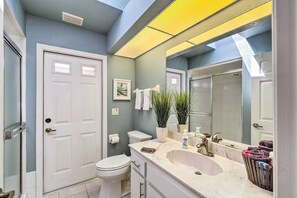 House (3 Bedrooms) | Interior - Modern House < 5 Miles to Port Charlotte Beach! (Port Charlotte)