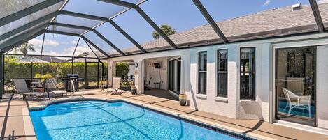 House (3 Bedrooms) | Front of property