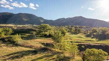 Cottage (2 Bedrooms) | Interior