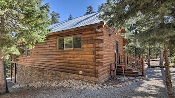 House (1 Bedroom) | Interior