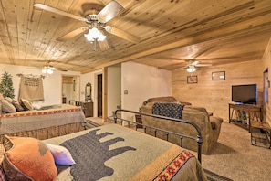 House (1 Bedroom) | Interior - Cozy 'nora's Hideaway' - Charming, Quiet Log Cabin (Duck Creek Village)