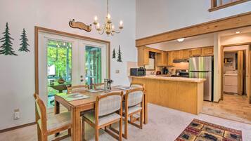 Cottage (3 Bedrooms) | Interior