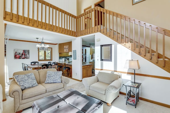 Apartment (3 Bedrooms) | Interior - < 1/2 Mi to Sugar Mountain Resort: Cozy Condo! (Banner Elk)