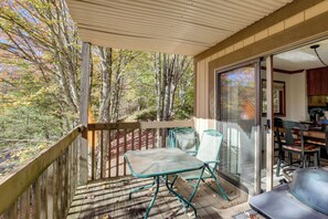 Interior - < 1/2 Mi to Sugar Mountain Resort: Cozy Condo! (Banner Elk)