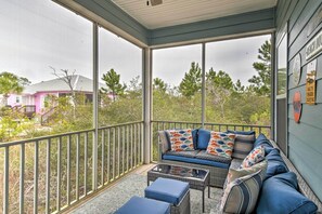 Interior - Coastal Gulf Shores Getaway - Near the Beaches! (Gulf Shores)