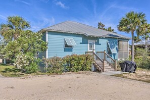 Interior - Coastal Gulf Shores Getaway - Near the Beaches! (Gulf Shores)