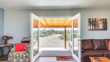 Casa (2 Bedrooms) | Interior