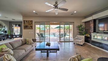 House (4 Bedrooms) | Interior