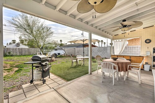 Annies Green Bungalow: 2 Mi to Downtown Phoenix!