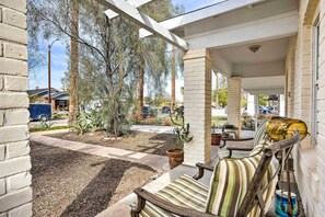 House (1 Bedroom) | Interior