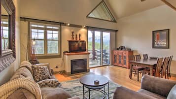 Apartment (3 Bedrooms) | Front of property