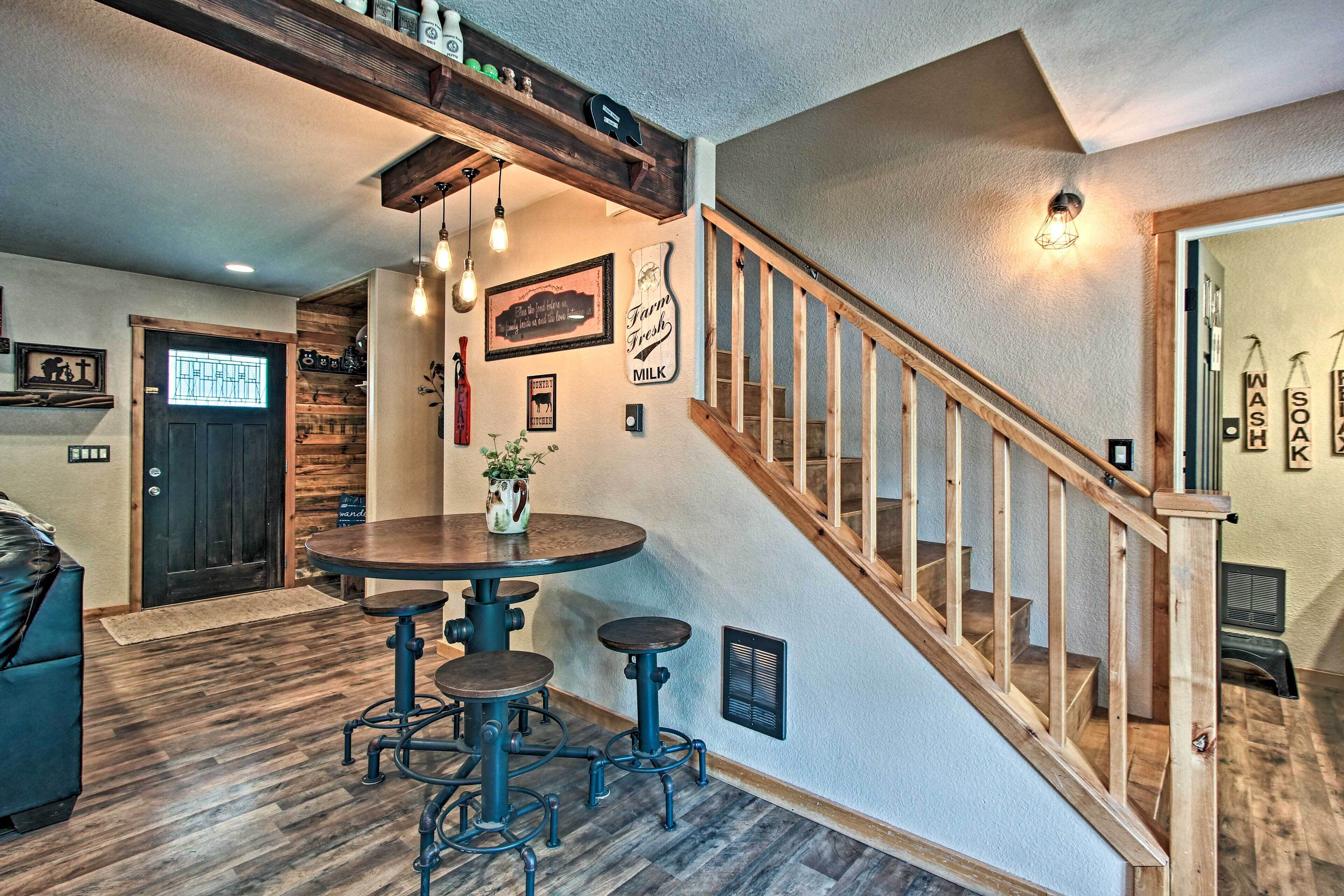 House (3 Bedrooms) | Interior