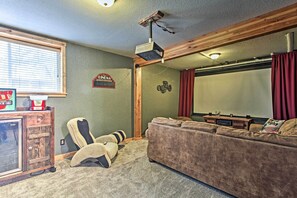 Interior - La Pine Hideaway Near Deschutes National Forest! (La Pine)