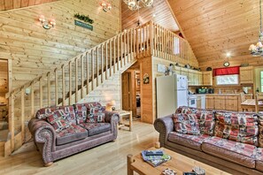 House (2 Bedrooms) | Interior - Cabin w/ Hot Tub & Deck ~ 12 Mi to Pigeon Forge! (Sevierville)