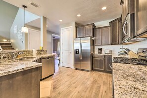 House (4 Bedrooms) | Interior - Family Home w/ Deck, 3 Mi to Downtown Flagstaff! (Flagstaff)