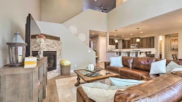 Rumah (4 Bedrooms) | Bagian depan properti