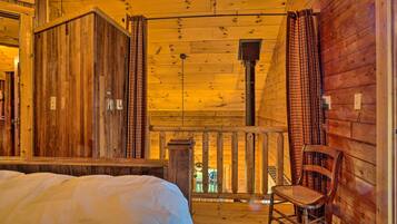 Rumah (4 Bedrooms) | Interior