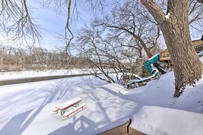 House (4 Bedrooms) | Interior - Riverfront Retreat ~ 4 Mi to Downtown Milwaukee! (Milwaukee)