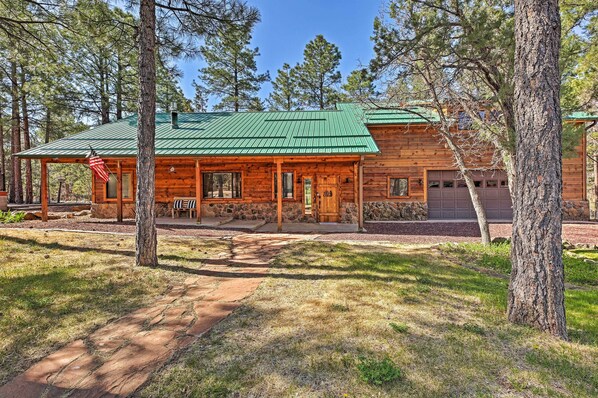 House (3 Bedrooms) | Front of property