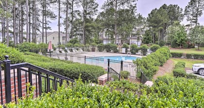Anderson Creek Resort Condo on Golf Course w/ Pool