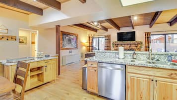 Apartment (3 Bedrooms) | Interior