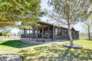House (2 Bedrooms) | Interior - Serene Yellowstone Country Retreat w/ Deck & Views (Cody)