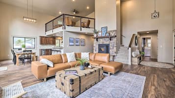 ุงูู
ูุดุฃุฉ ู
ู ุงูุฏุงุฎู