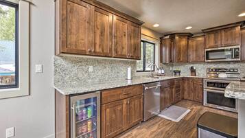 Rumah (3 Bedrooms) | Interior