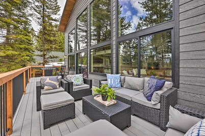 麥考爾家庭小屋，附雪橇山與熱水浴池使用權  