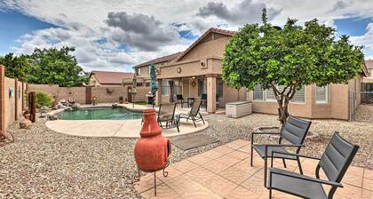 5 Mi to Golf Courses: Bbq-ready Surprise Home