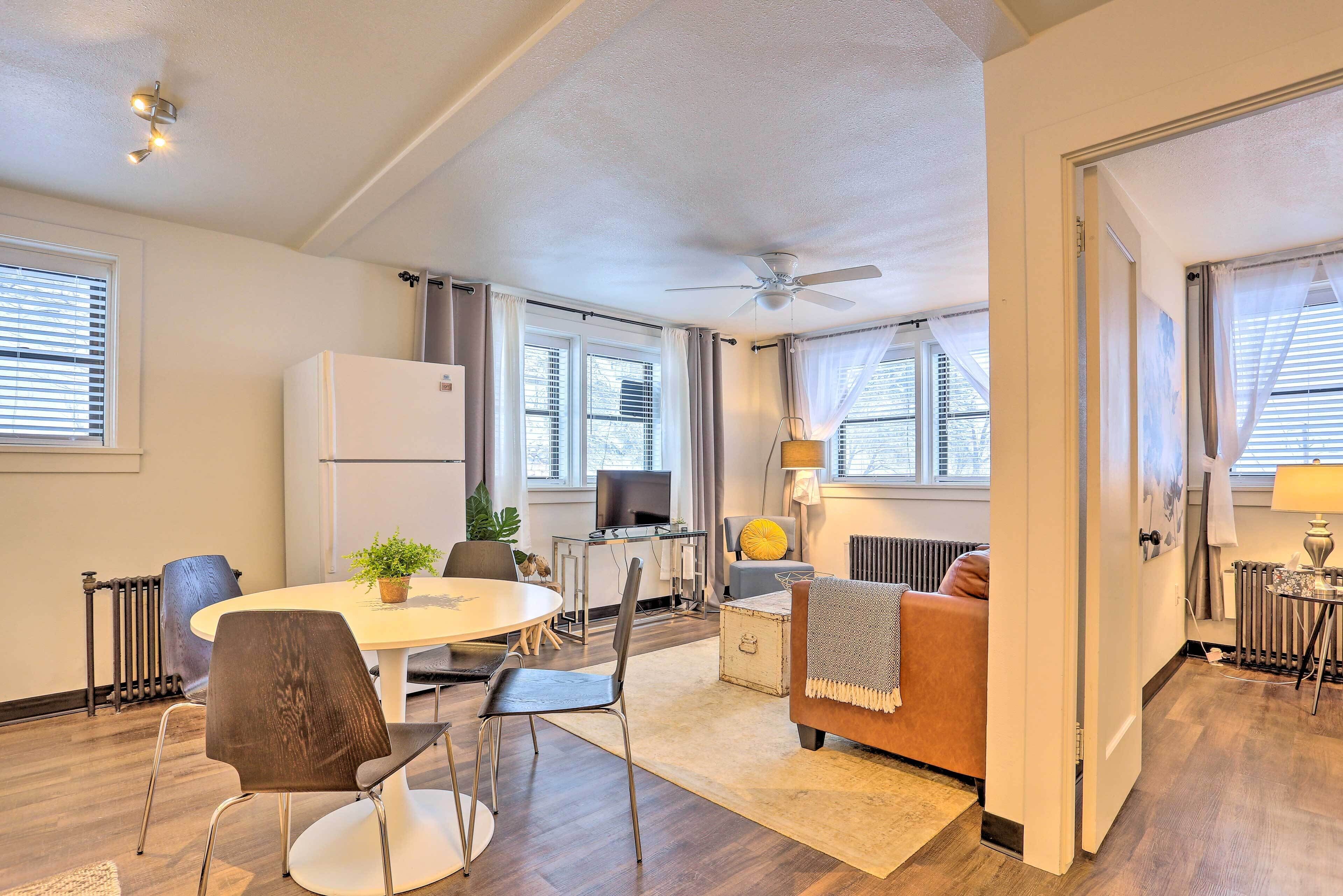 Apartment (1 Bedroom) | Interior