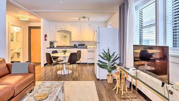 Apartment (1 Bedroom) | Interior
