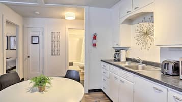 Apartment (1 Bedroom) | Bahagian dalam