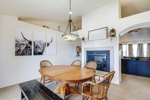 House (3 Bedrooms) | Interior - Flagstaff Home w/ Hot Tub & Mountain Views (Flagstaff)