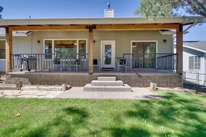 House (3 Bedrooms) | Interior - Modern Show Low Home w/ BBQ & Fire Pit! (Show Low)