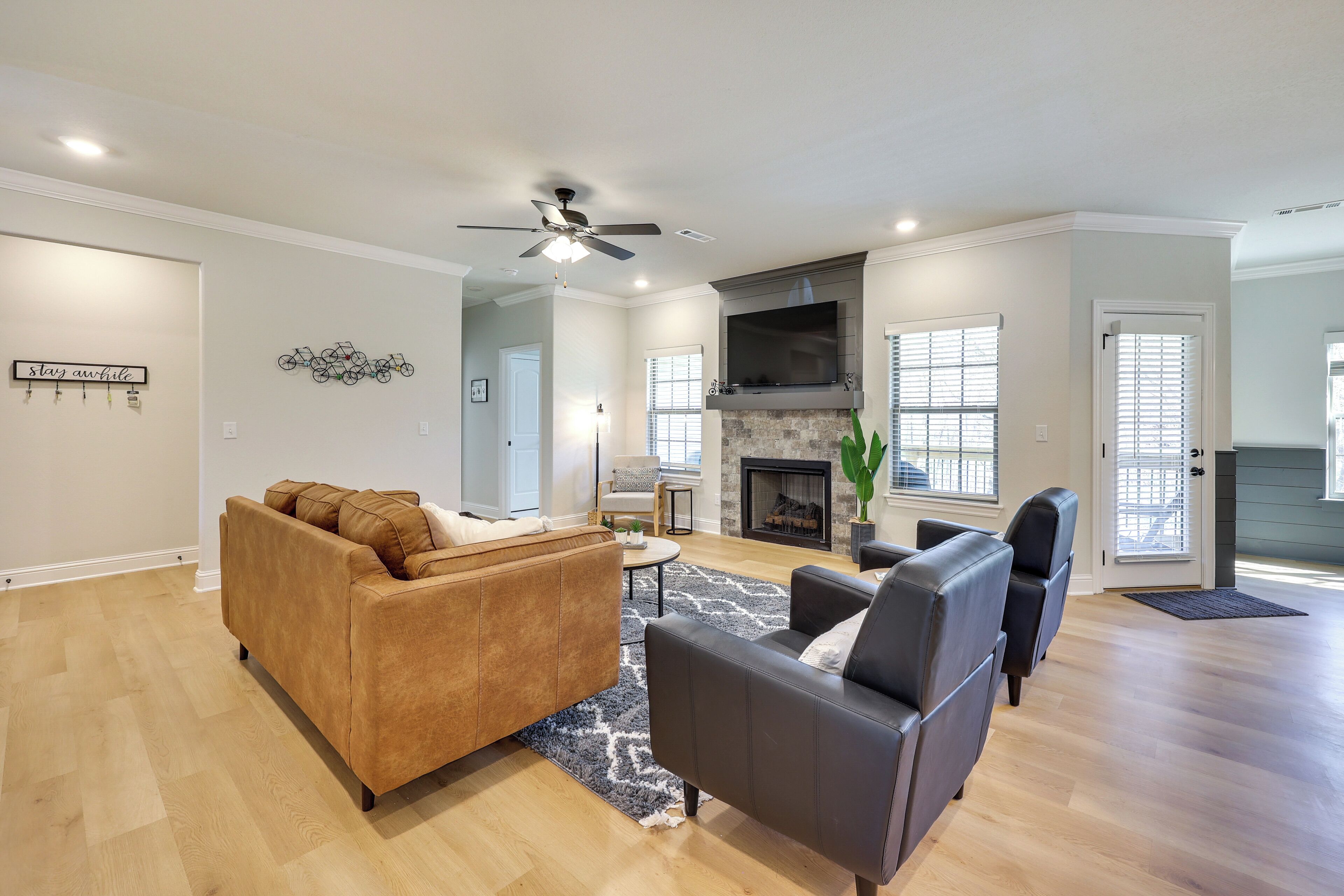 المنشأة من الداخل