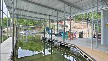 Rumah (6 Bedrooms) | Interior