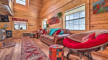 House (2 Bedrooms) | Front of property