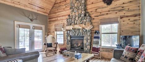 House (2 Bedrooms) | Front of property