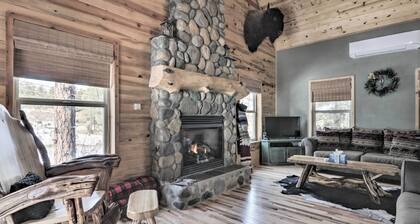 Fire Pit + Game Room: Heber-overgaard Cabin!
