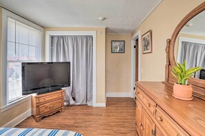 Apartment (3 Bedrooms) | Interior - Downtown Canandaigua Apt: 1 Mi to Lake & Pier! (Canandaigua)