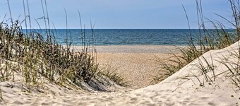 Walk to Beach: Ocean-view Atlantic Beach Condo!