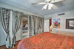 Apartment (2 Bedrooms) | Interior - Condo w/ Pool Access <1 Mi to Biltmore Golf Club! (Phoenix)