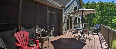 House (6 Bedrooms) | Interior