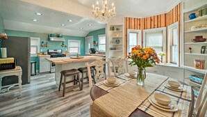 Dining - Remodeled Lawton Victorian Home w/ Patio! (Lawton)